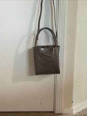 Elegant Dark Brown Leather Shoulder Tote